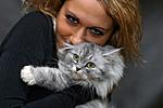 点击图片以查看大图

名称:	585110-portrait-of-the-beautiful-girl-with-a-cat.jpg
查看次数:	1173
文件大小:	111.1 KB
ID:	63502